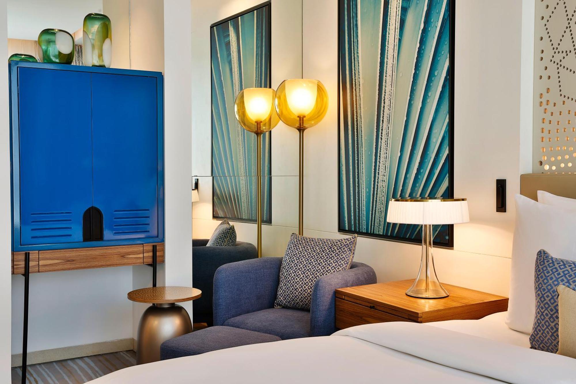 Tumbi West Palm Beach Hotel Dubai,Tapestry Collection Hilton Exteriör bild