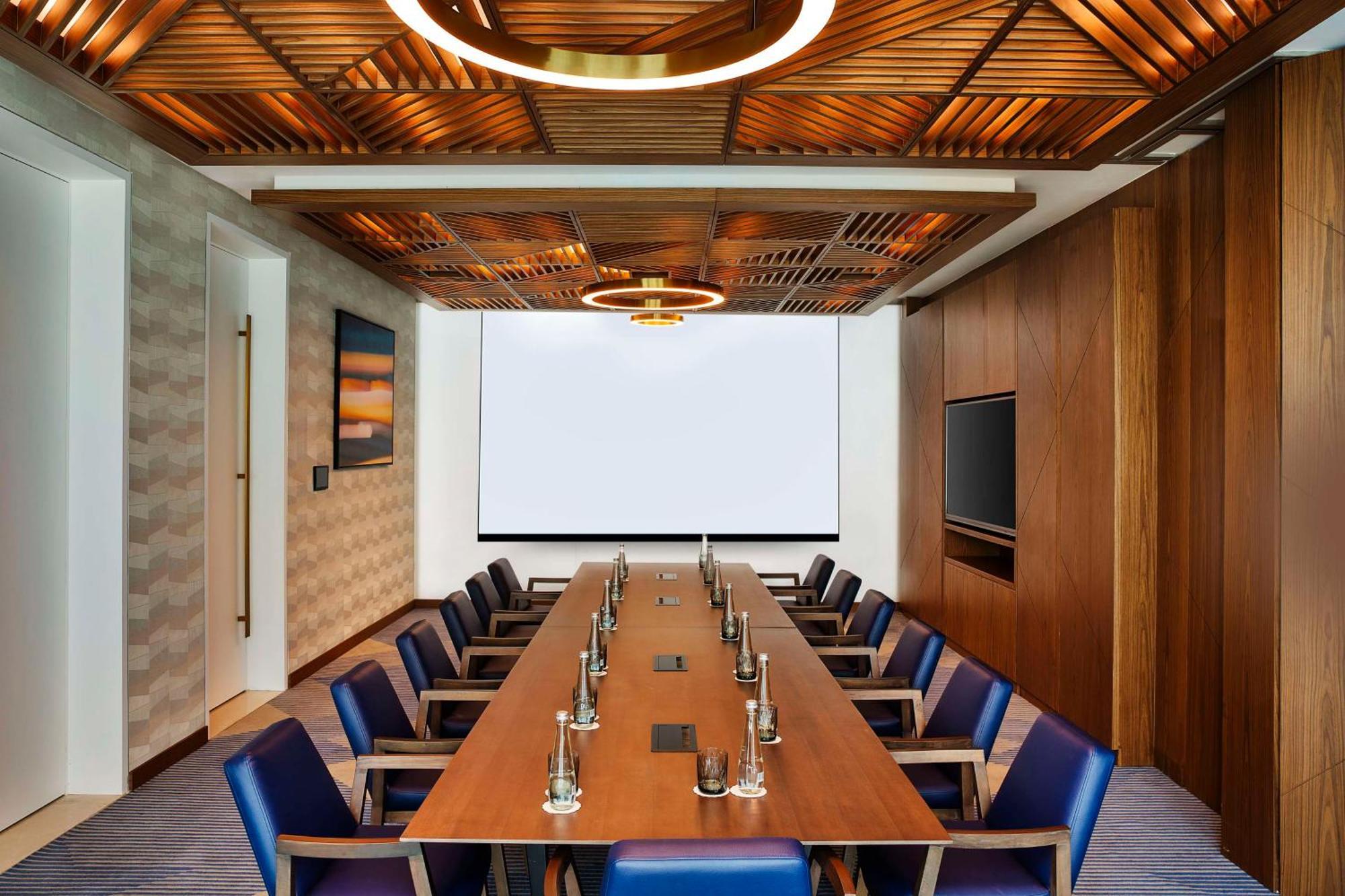 Tumbi West Palm Beach Hotel Dubai,Tapestry Collection Hilton Exteriör bild
