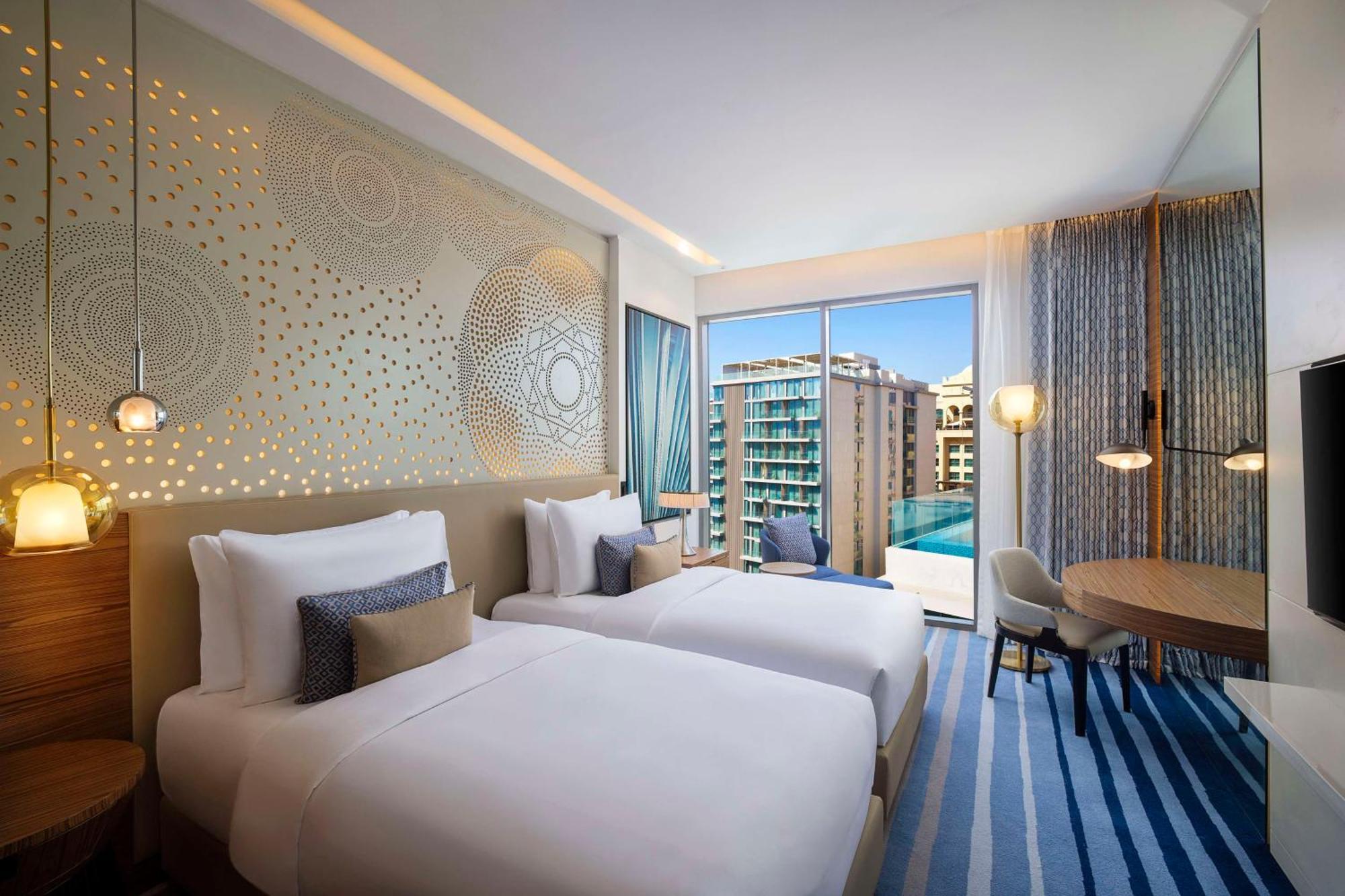 Tumbi West Palm Beach Hotel Dubai,Tapestry Collection Hilton Exteriör bild