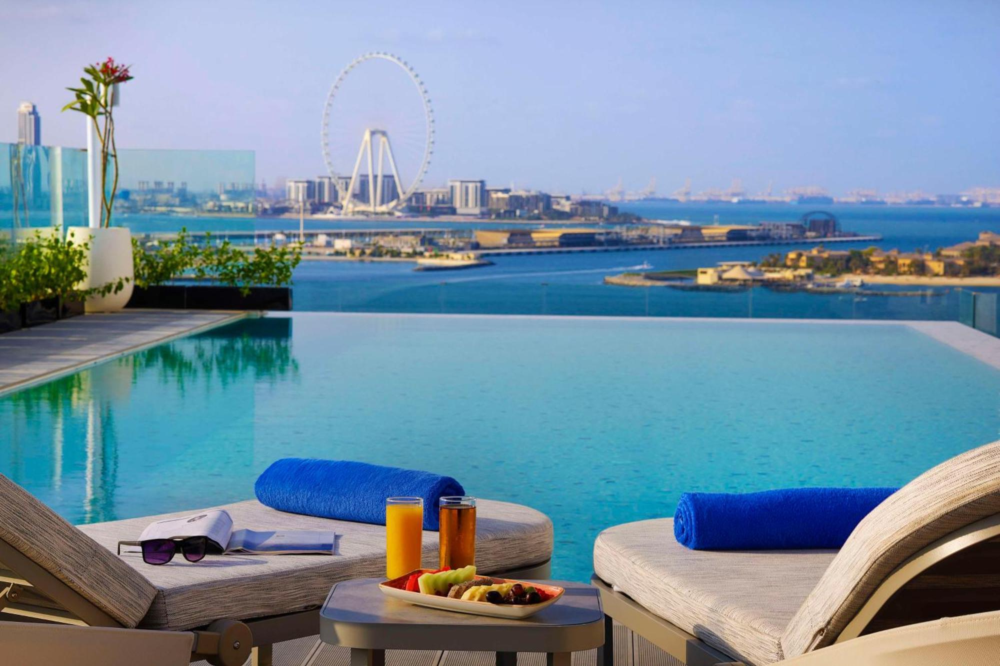 Tumbi West Palm Beach Hotel Dubai,Tapestry Collection Hilton Exteriör bild